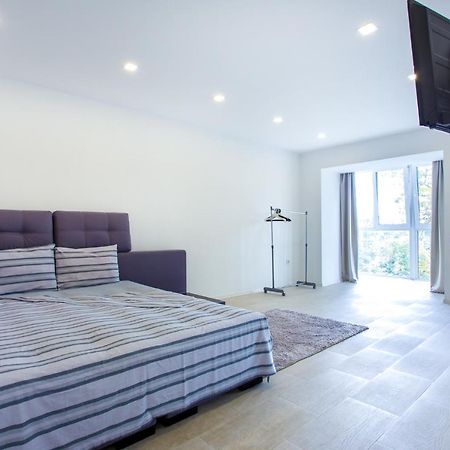 Top View Apartment In The Center Kherson Ngoại thất bức ảnh