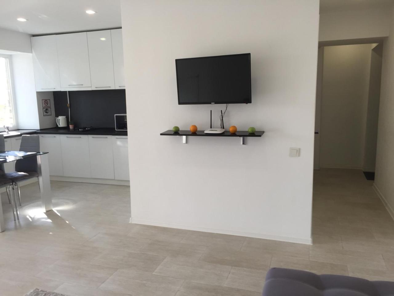 Top View Apartment In The Center Kherson Ngoại thất bức ảnh