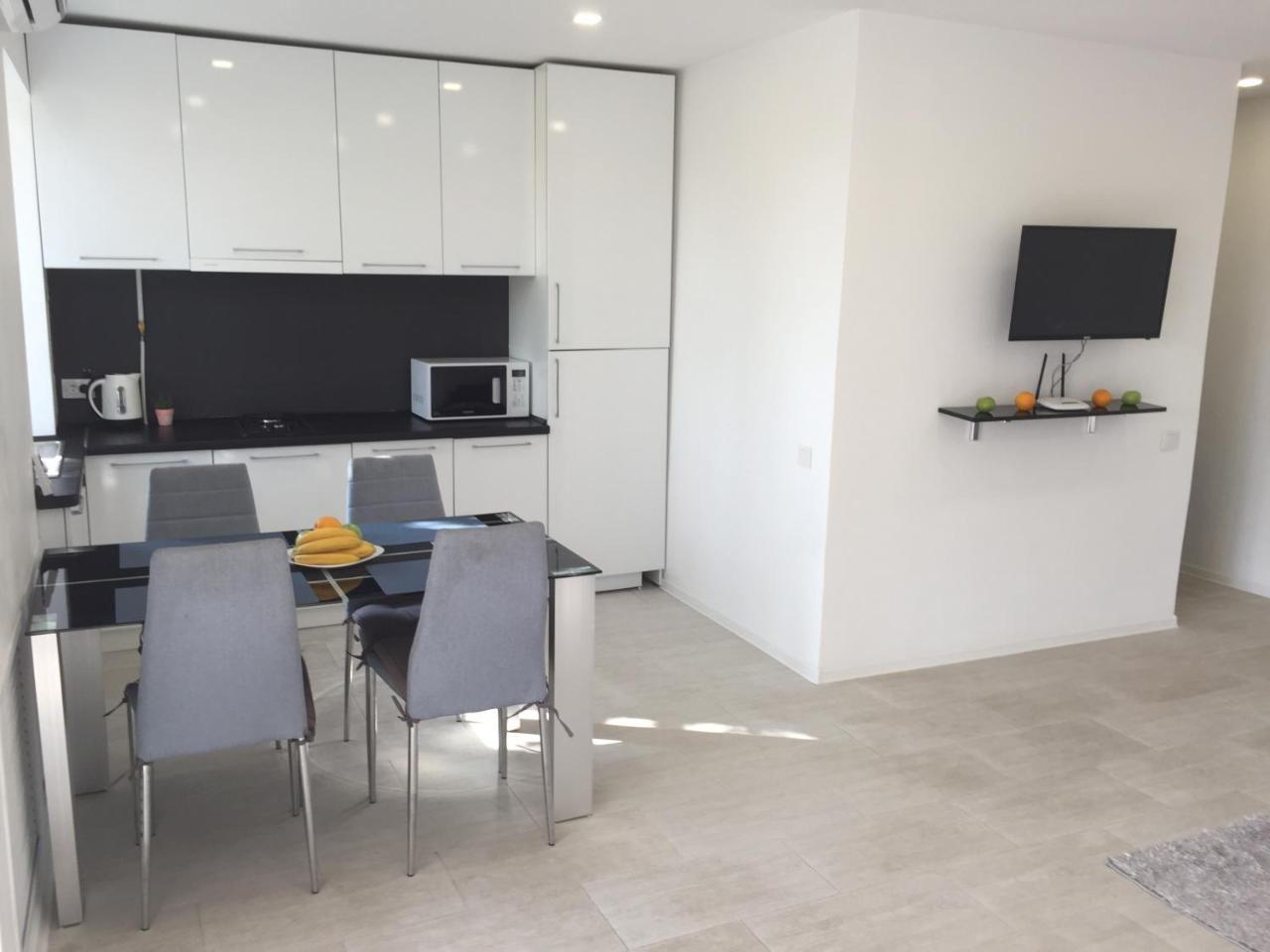 Top View Apartment In The Center Kherson Ngoại thất bức ảnh